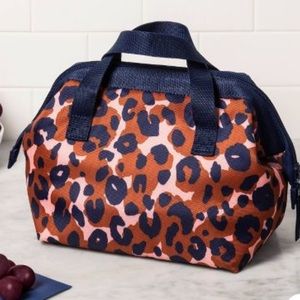 Frame Lunch Bag Navy Blue Leopard Print - Cat & Jack™